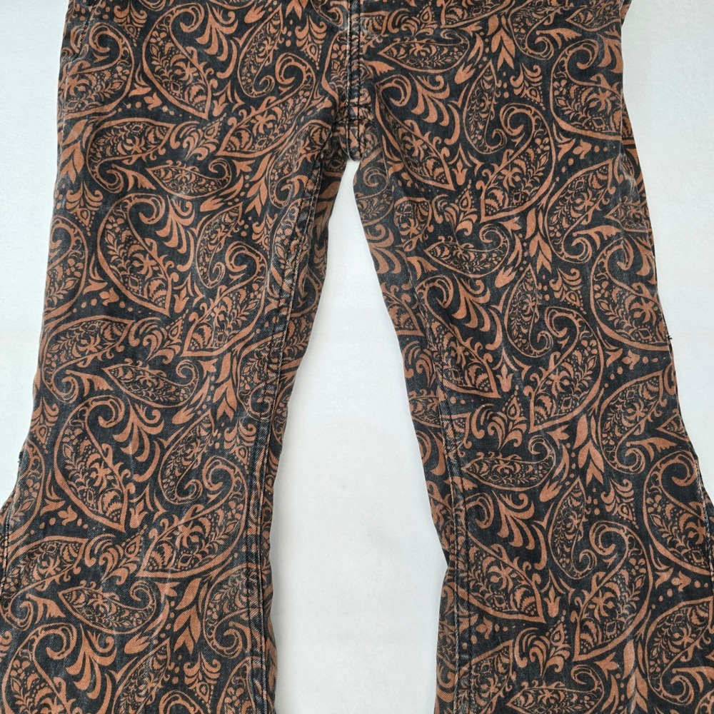 Shyanne Womens Paisley Print Flare Jeans Bell Bottom Western Boho Country 30x31 - Picture 3 of 11